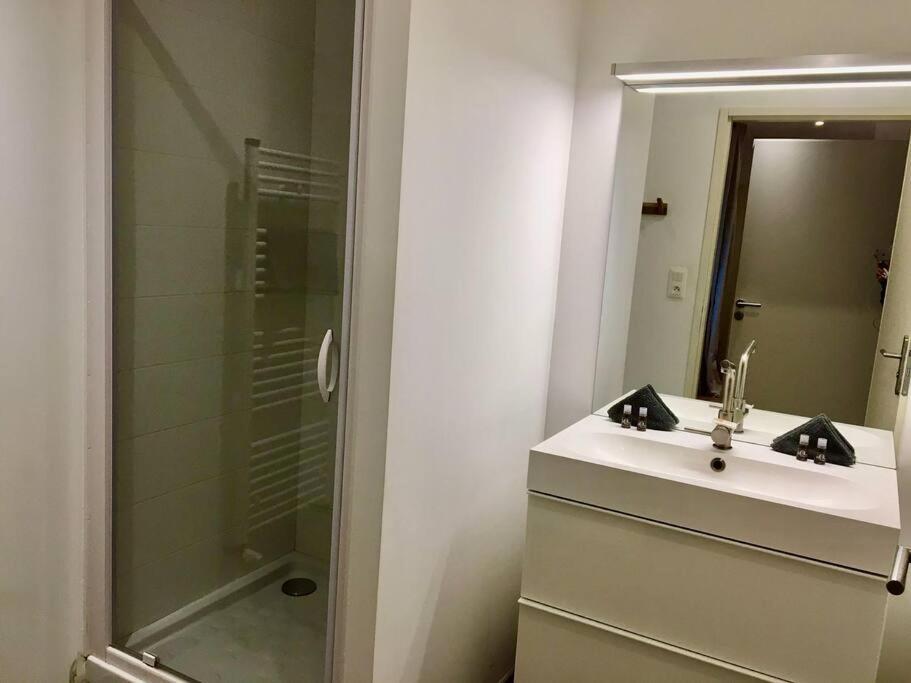 "Euzet" Joli Appartement A 2 Pas Du Centre Ville Sète Buitenkant foto